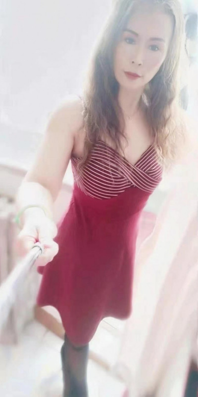 体验大屁股熟女清影